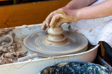 pottery workshop teaching class
